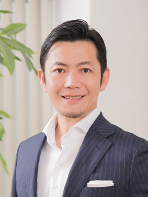 執行役員ＣＭＯ 麻生　俊幸